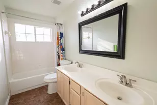 1212 Ashbrook Dr, Grand Prairie, TX 75052 - Photo 26