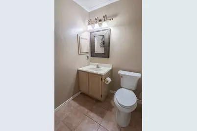 1212 Ashbrook Drive, Grand Prairie, TX 75052 - Photo 14