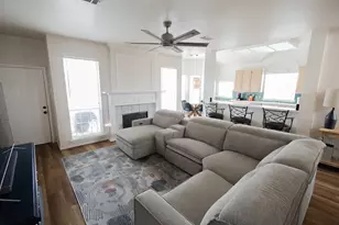 1212 Ashbrook Dr, Grand Prairie, TX 75052 - Photo 10