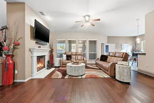 1212 Goffin Dr, DeSoto, TX 75115 - Photo 8