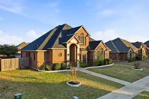 1212 Goffin Dr, DeSoto, TX 75115 - Photo 2