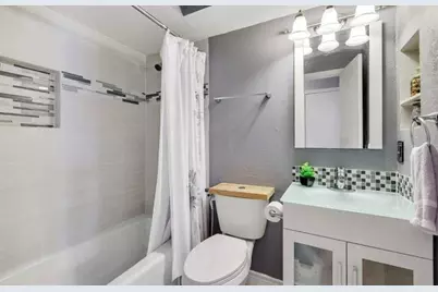 2213 Woodcreek #A, Carrollton, TX 75006 - Photo 10