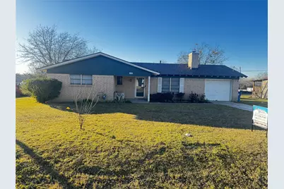 712 S Spears Street, Alvarado, TX 76009 - Photo 1