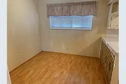 712 S Spears Street, Alvarado, TX 76009 - Photo 6