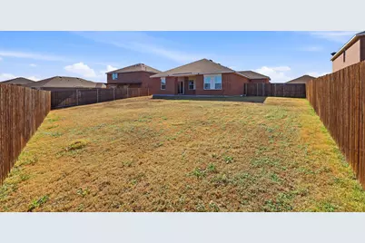 309 Gypsum Lane, Glenn Heights, TX 75154 - Photo 28