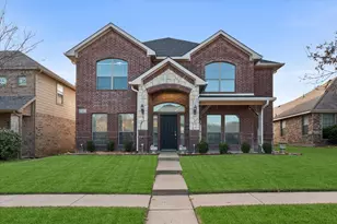 305 Village Dr, Red Oak, TX 75154 - Photo 1