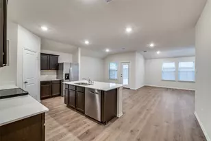 13108 Rich Ln, Providence Village, TX 76227 - Photo 8