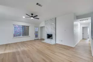 3023 San Martin Dr, Arlington, TX 76010 - Photo 4