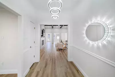 700 Macarthur Court, Irving, TX 75061 - Photo 2