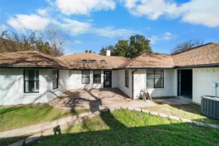 700 MacArthur Ct, Irving, TX 75061 - Photo 22