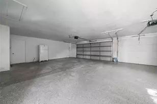 700 MacArthur Ct, Irving, TX 75061 - Photo 18