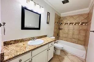 2032 Greenview Dr, Carrollton, TX 75010 - Photo 14