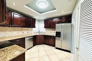 2032 Greenview Dr, Carrollton, TX 75010 - Photo 6