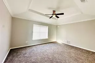 2032 Greenview Dr, Carrollton, TX 75010 - Photo 8