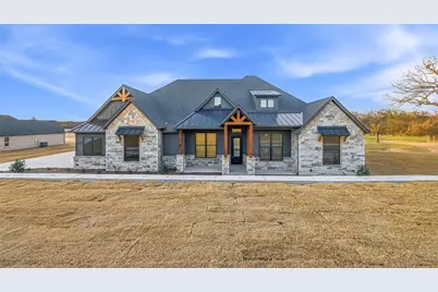 195 Rio Rancho Drive, Decatur, TX 76234 - Photo 1