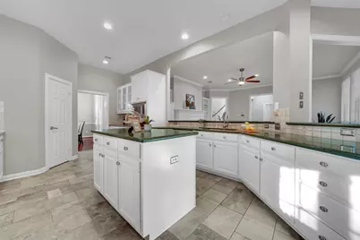 3905 Bonita Drive, Plano, TX 75025 - Photo 6