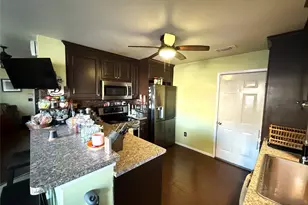 2711 Lucile Herrin, Dallas, TX 75227 - Photo 4