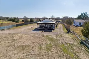 21896 Co Rd 4072, Kemp, TX 75143 - Photo 2