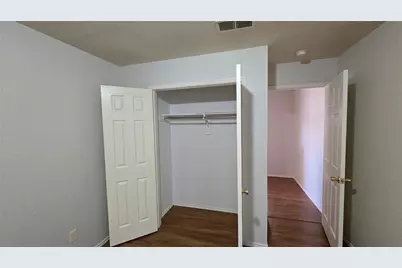 18064 Kelly Blvd, Carrollton, TX 75287 - Photo 18