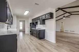 824 Sandpiper Dr, Denton, TX 76205 - Photo 10