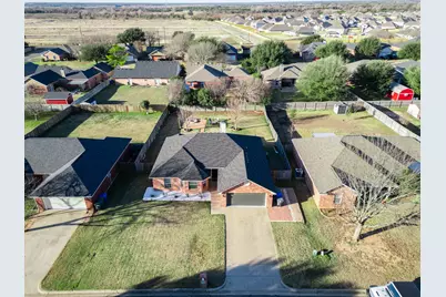 10512 Whitney Trace, Waco, TX 76708 - Photo 2