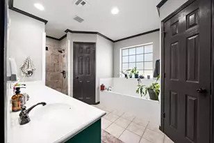 10512 Whitney Trace, Waco, TX 76708 - Photo 16