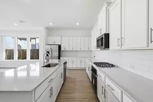 1604 Adams Dr, Little Elm, TX 75068 - Photo 12