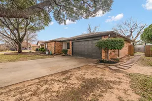 1109 Lena St, Cleburne, TX 76033 - Photo 28