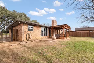 1109 Lena St, Cleburne, TX 76033 - Photo 32