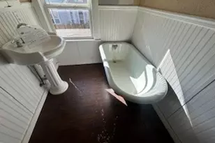 611 Chestnut St, Bonham, TX 75418 - Photo 14