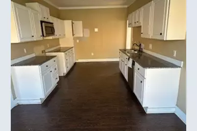 611 Chestnut Street, Bonham, TX 75418 - Photo 6