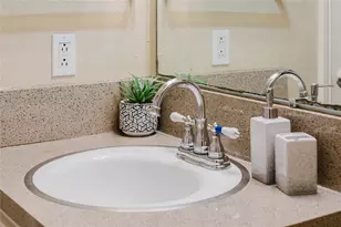 317 Willow Wood Ln, DeSoto, TX 75115 - Photo 12