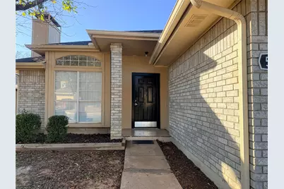 5210 Cornvalley Drive, Arlington, TX 76017 - Photo 2
