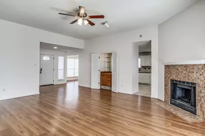 1302 Silver Maple Drive, Carrollton, TX 75007 - Photo 2