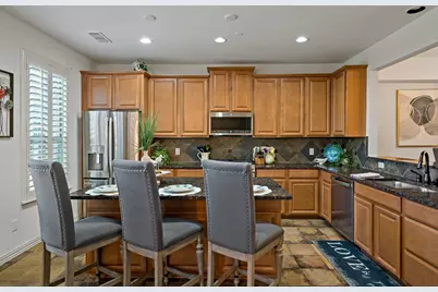 1582 Biltmore Lane, Irving, TX 75063 - Photo 8