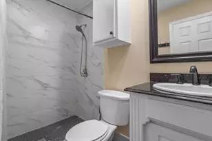 107 Rogers, Arlington, TX 76011 - Photo 10