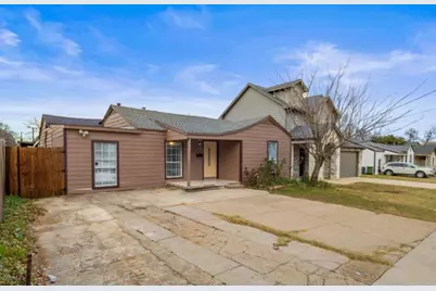 107 Rogers, Arlington, TX 76011 - Photo 2