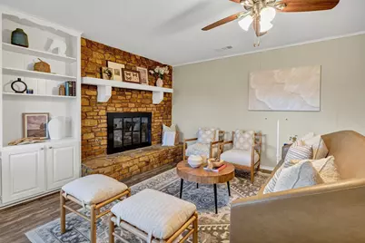 1009 Russell Road, Everman, TX 76140 - Photo 4