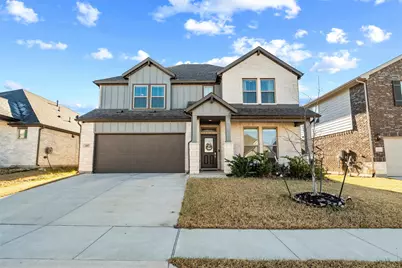 2417 Mankato Drive, Fort Worth, TX 76179 - Photo 2