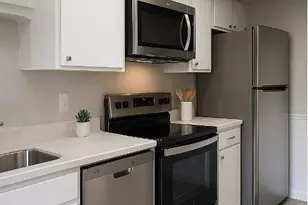 12830 Midway Rd, Dallas, TX 75244 - Photo 6