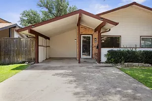 708 Baruna Cir, Garland, TX 75043 - Photo 2