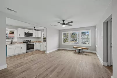 4220 Ramey Avenue, Fort Worth, TX 76105 - Photo 6