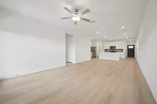 805 Dotty Dr, Princeton, TX 75071 - Photo 4