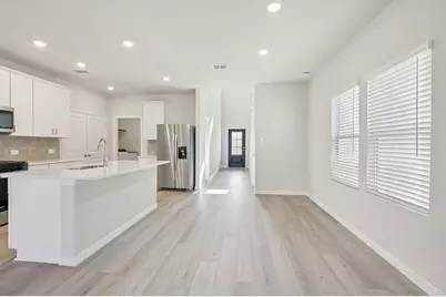 800 Leavenworth Drive, Princeton, TX 75071 - Photo 8