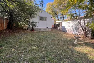 906 Eli Ave, Dallas, TX 75211 - Photo 18