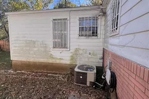 906 Eli Ave, Dallas, TX 75211 - Photo 12