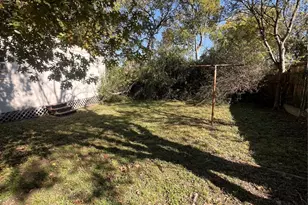 906 Eli Ave, Dallas, TX 75211 - Photo 20