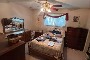 906 Eli Ave, Dallas, TX 75211 - Photo 8