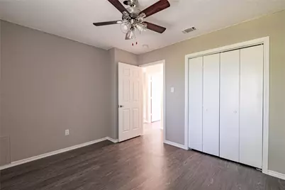 305 Cambridge Drive, Saginaw, TX 76179 - Photo 20