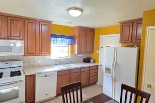 1348 E Anthony St, Fort Worth, TX 76115 - Photo 6